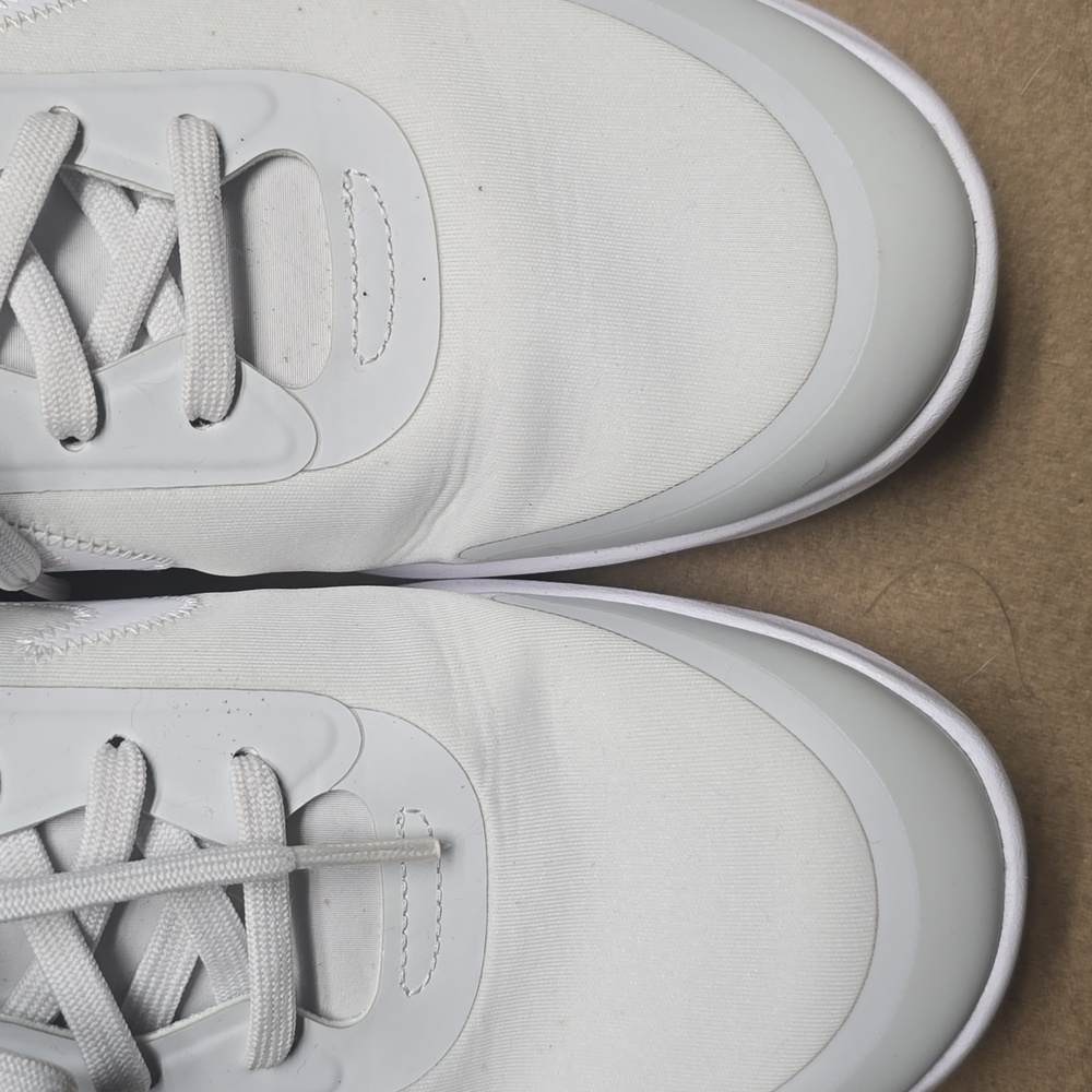 Nike Size 11 - Picture 7 of 8